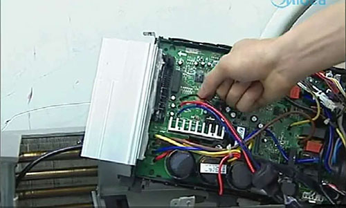 聂荣美的空调电话是多少